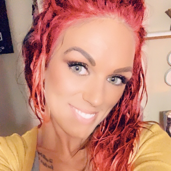 Meet your Posher, Jessica - Picture 4 of 8